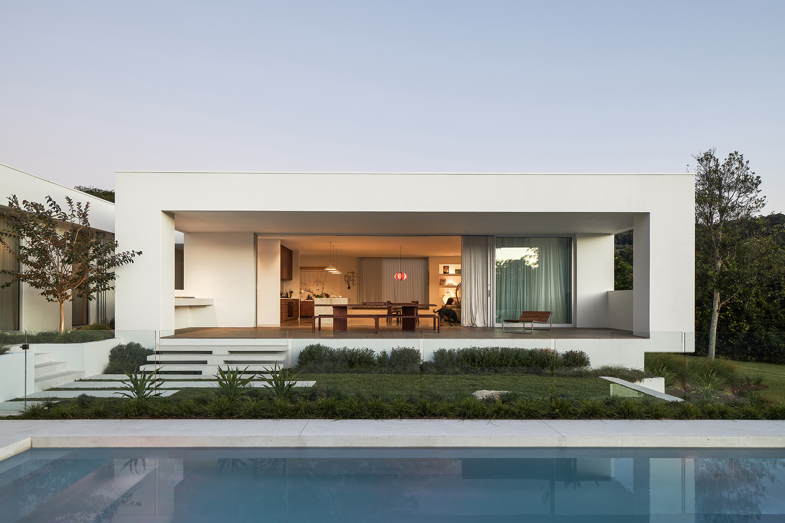 currawong house